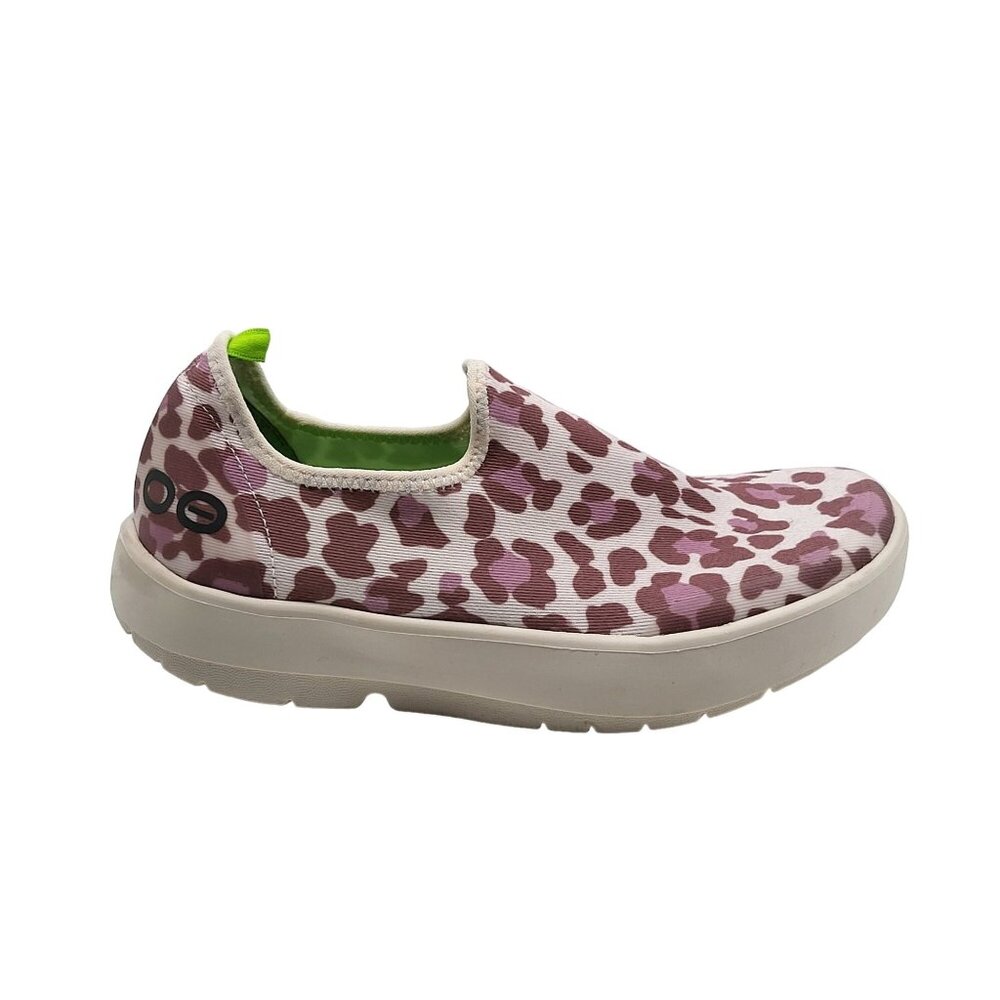 Oofos Oomg Eezee Womens Slip On Shoes Size 5‎ Rose Leopard 2